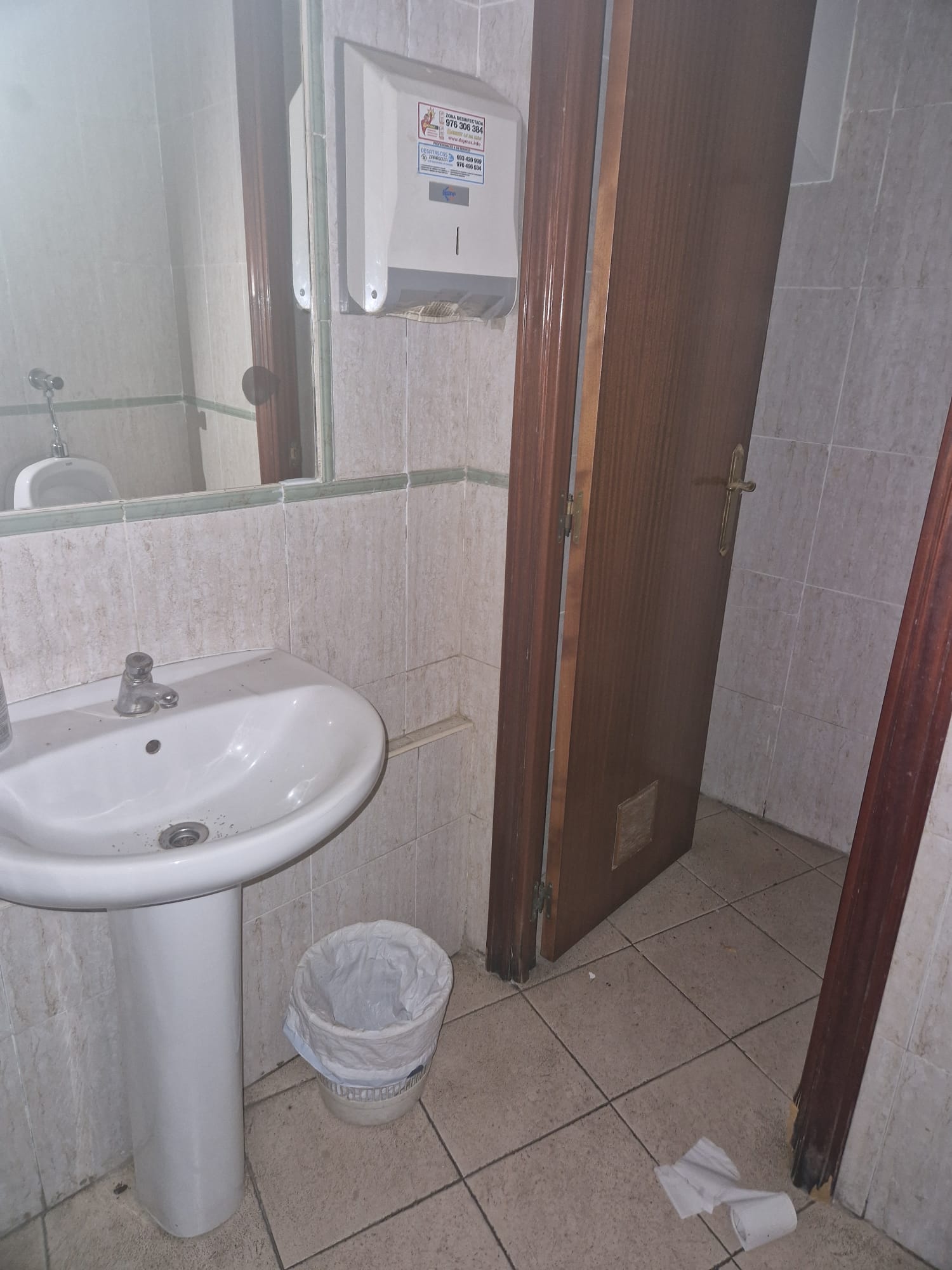 9 Avenida Santa Isabel, Zaragoza, Zaragoza, 1 Habitación Habitaciones,2 BañoBaño,Oficina,En Venta,Avenida Santa Isabel,1019